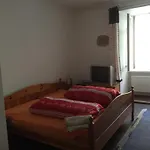 בית הארחה Zur Goldenen Sonne