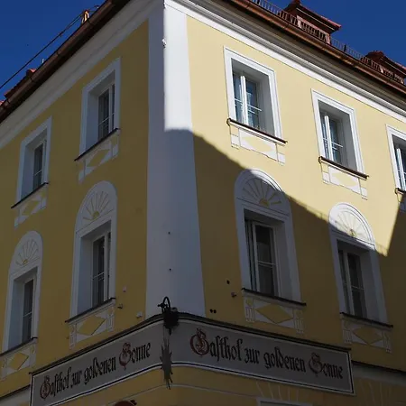 Zur Goldenen Sonne Pasov