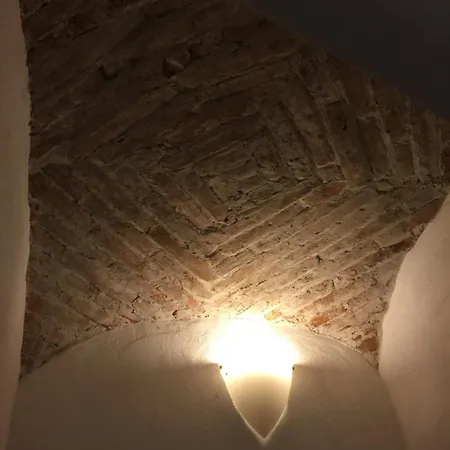 Konukevi Zur Goldenen Sonne *