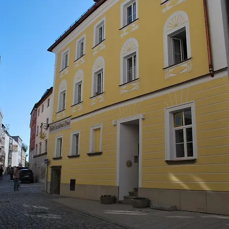 Konukevi Zur Goldenen Sonne